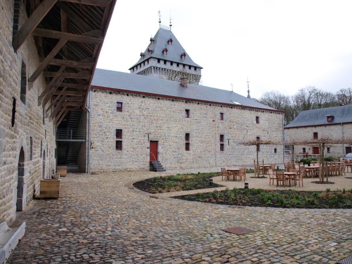 Chateau Jemeppe Marche-en-Famenne Exterior photo